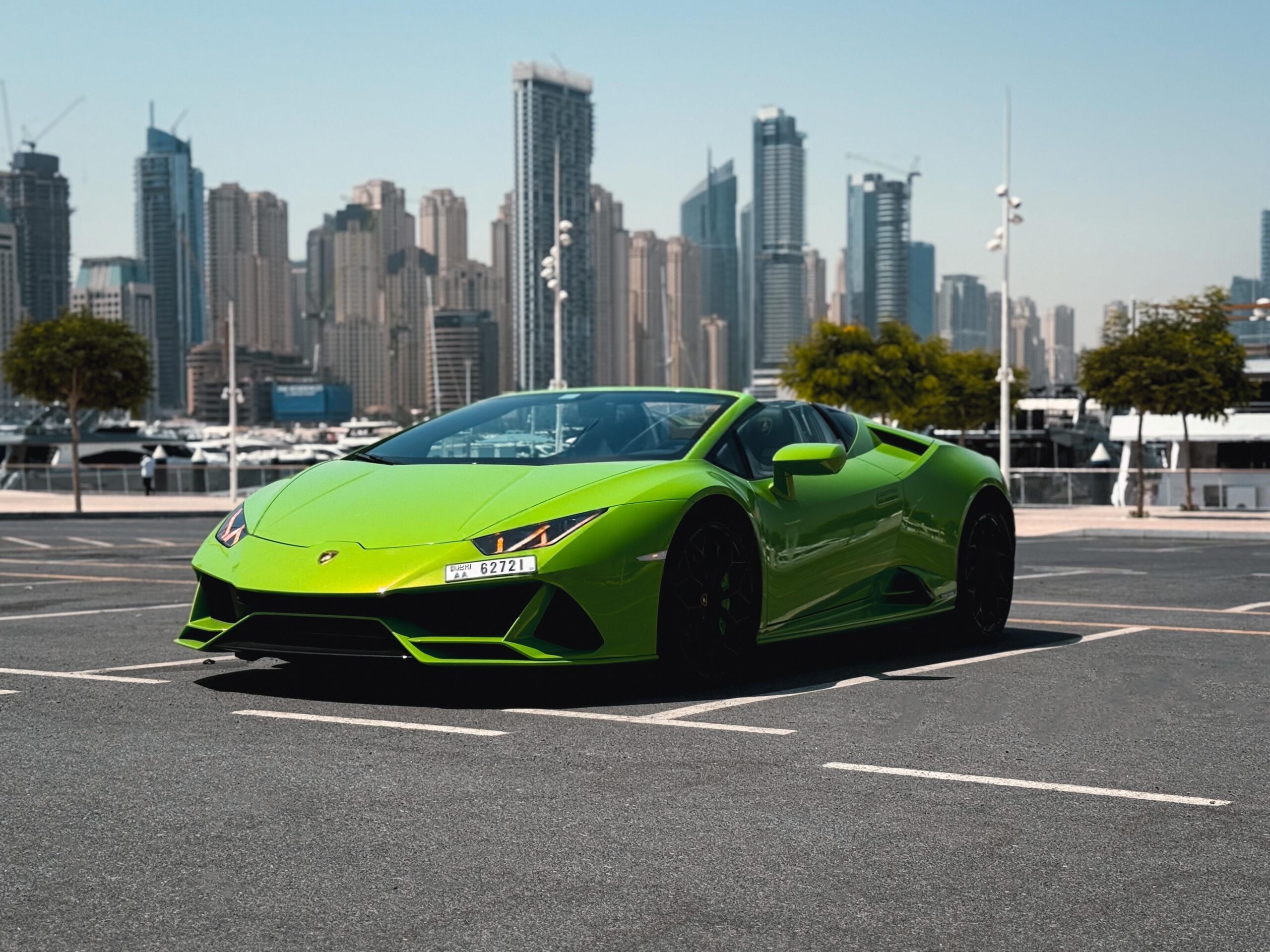 Supercar-Rental-Lamborgini-Evo-Spayder-Dubai